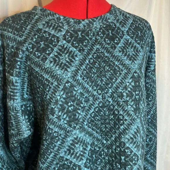 SM316 H&M quilted crew neck shirt - Picture 2 of 9